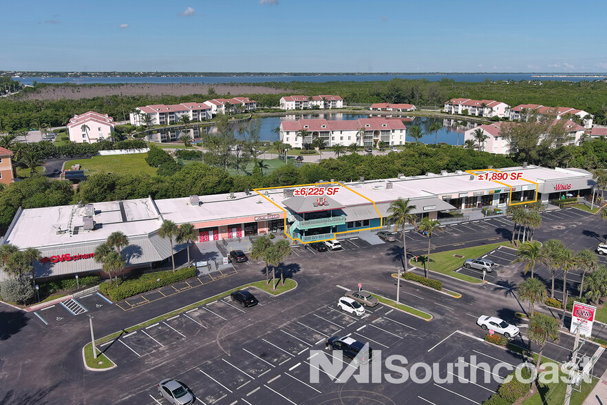 Primary Photo Of 4392 NE Ocean Blvd, Jensen Beach General Retail For Lease