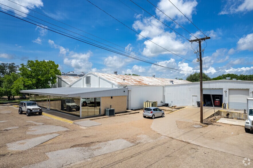 Primary Photo Of 800 S 57th St, Temple Manufacturing For Lease
