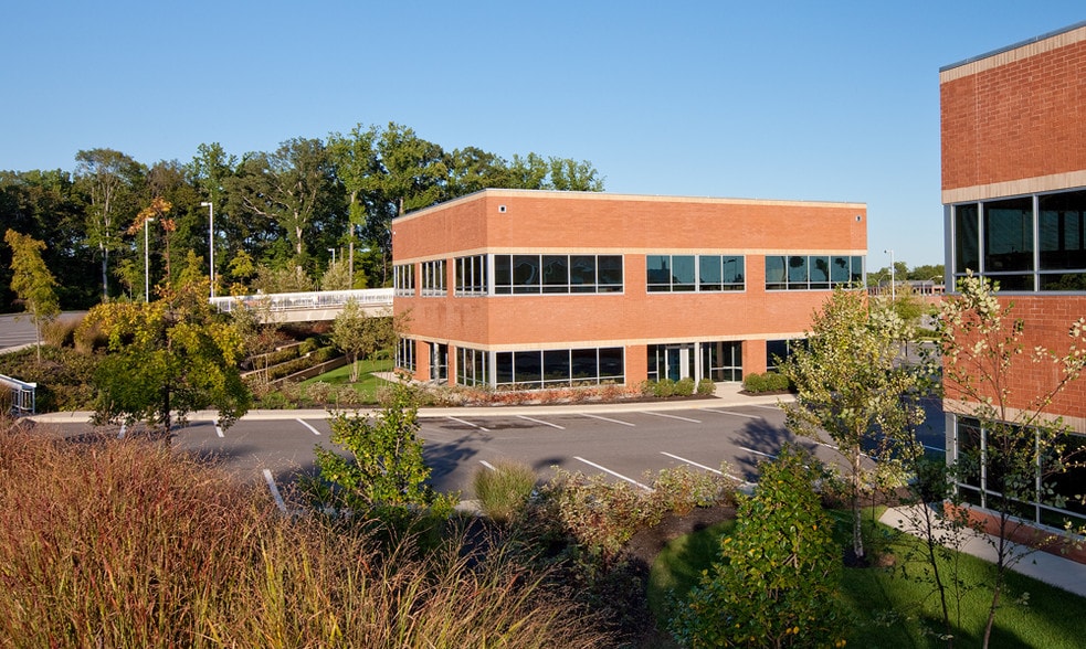 More Photos Of 16901 Melford Blvd, Bowie Unknown For Lease