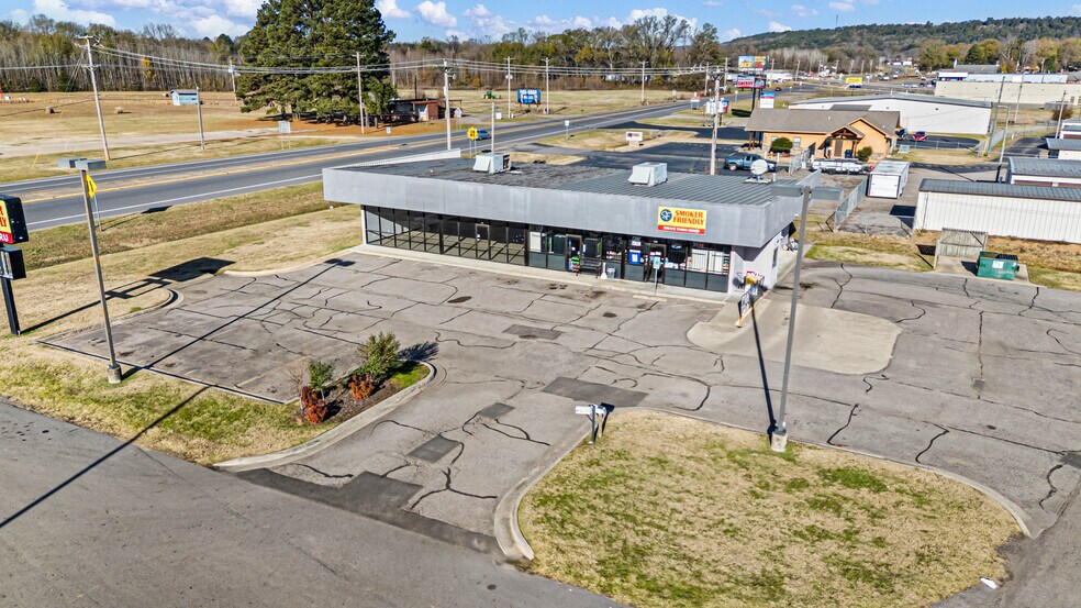 More Photos Of 620 Union St, Dardanelle Freestanding For Sale