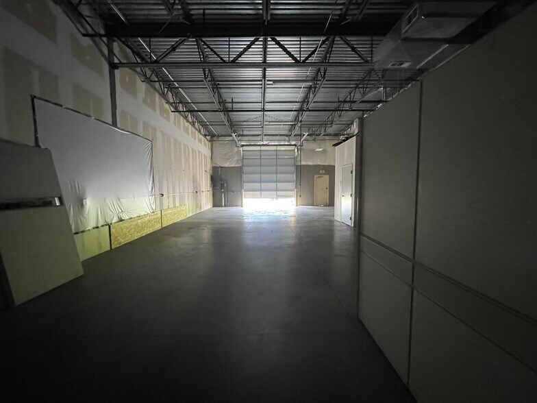 More Photos Of 4100-4136 Lafayette Blvd, Fredericksburg Light Distribution For Lease