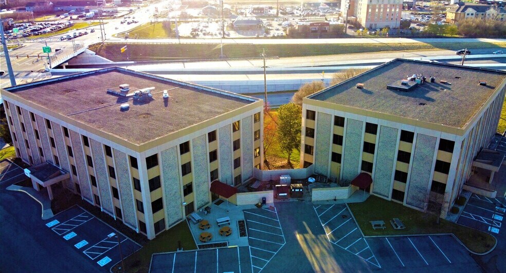 More Photos Of 6500 Poe Ave, Dayton Office For Lease