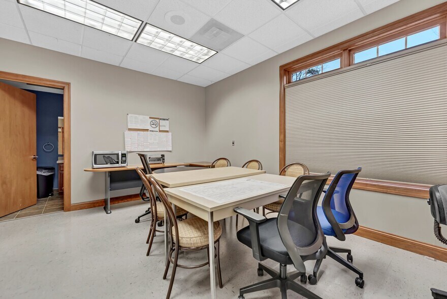 More Photos Of 9095 Main St, Clarence Medical For Lease