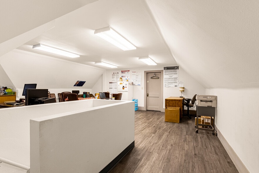 More Photos Of 1625 E Platte Ave, Colorado Springs Medical For Sale