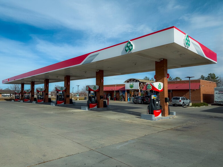 More Photos Of 290 N US Highway 287, Lafayette Service Station For Sale