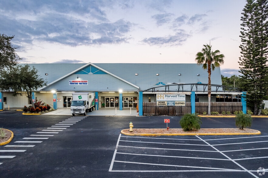 Primary Photo Of 3350 S Ridgewood Ave, Port Orange Showroom For Lease