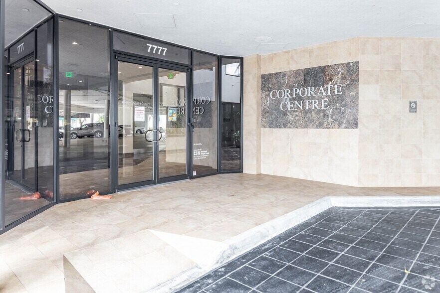 More Photos Of 7777 Glades Rd, Boca Raton Office For Lease