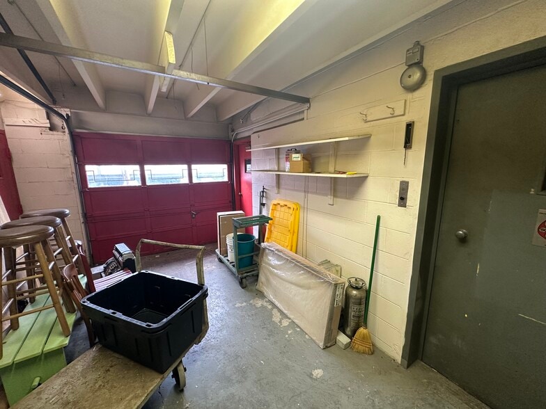 More Photos Of 519 Mill St, Danville General Retail For Sale