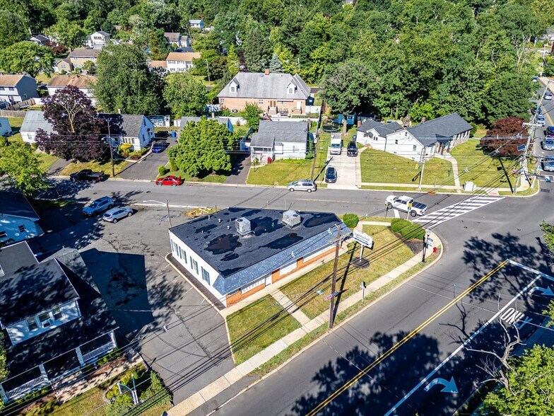 More Photos Of 2412 Plainfield Ave, South Plainfield Office For Sale