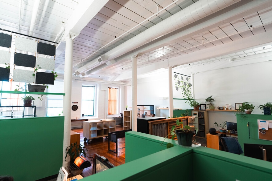 More Photos Of 3600 Clipper Mill Rd, Baltimore Office For Lease