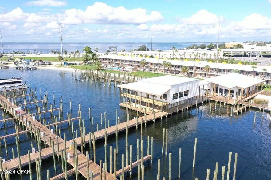More Photos Of 5300 Highway 98 Hwy, Panama City Restaurant For Lease