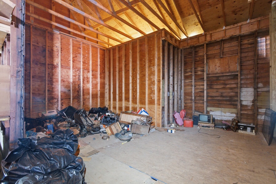 More Photos Of 1009 Main St, West Warwick Industrial For Sale