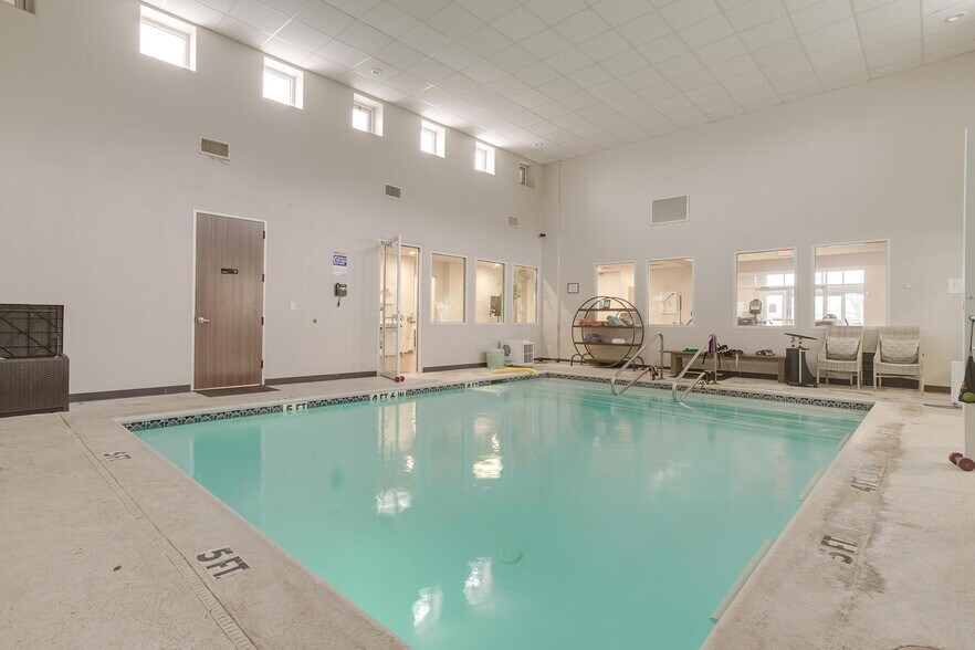 More Photos Of 1580 US Highway 287 N, Mansfield Medical For Lease