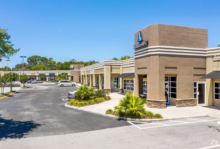 More Photos Of 3690 E Bay Dr, Largo General Retail For Lease