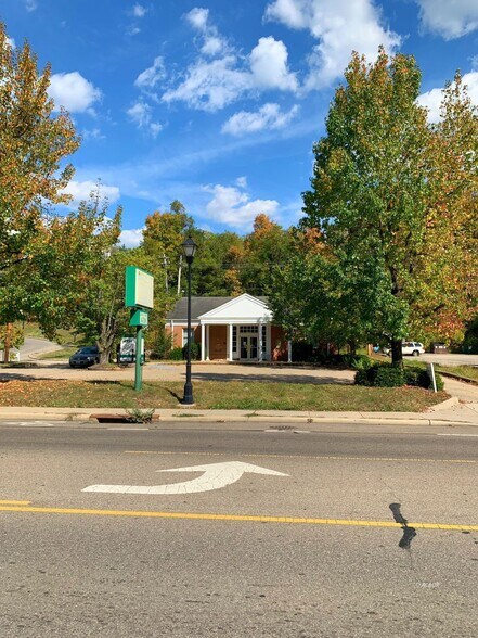 More Photos Of 368 Richland Ave, Athens General Retail For Sale