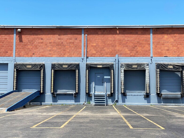 More Photos Of 615 W Wilshire Blvd, Oklahoma City Warehouse For Sale