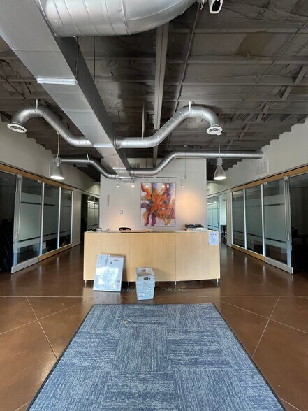 More Photos Of 320 Hemphill St, Fort Worth Loft Creative Space For Lease