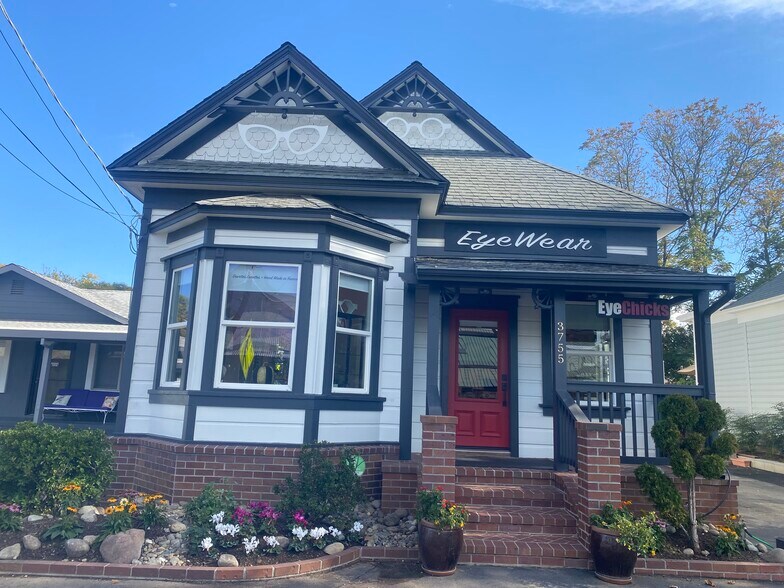 More Photos Of 3755 Taylor Rd, Loomis Freestanding For Sale