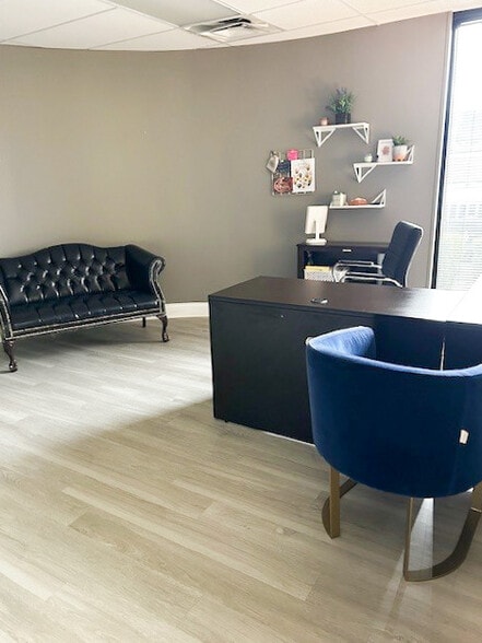 More Photos Of 6911 S 66th East Ave, Tulsa Office For Sale