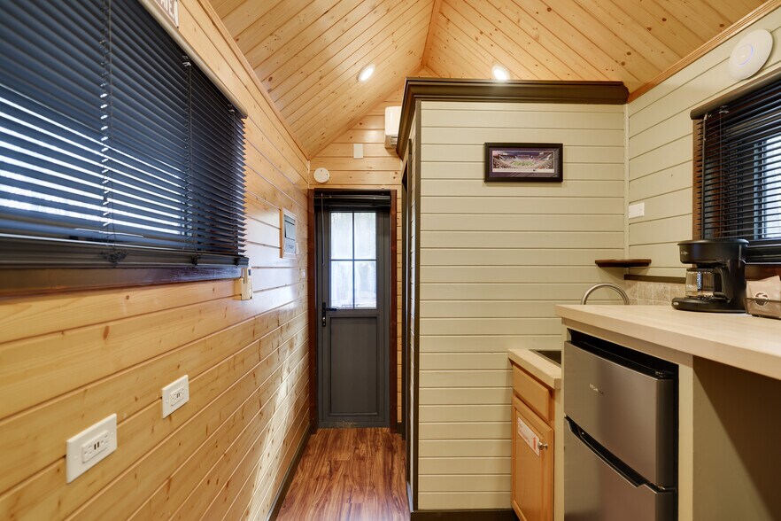 More Photos Of 2624 State Route 534, Albrightsville Hotel For Sale