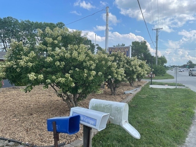 More Photos Of 2745 S US Highway 45 52, Kankakee Hotel For Sale