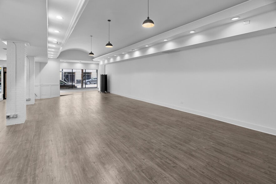 More Photos Of 440 N State St, Chicago Apartments For Lease