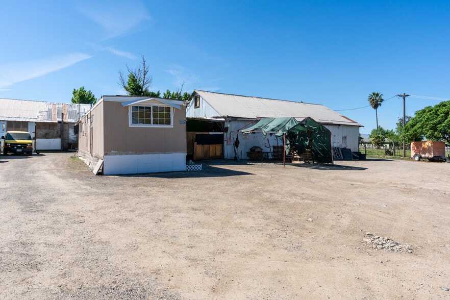 More Photos Of 23429 Highway 152, Los Banos Land For Sale