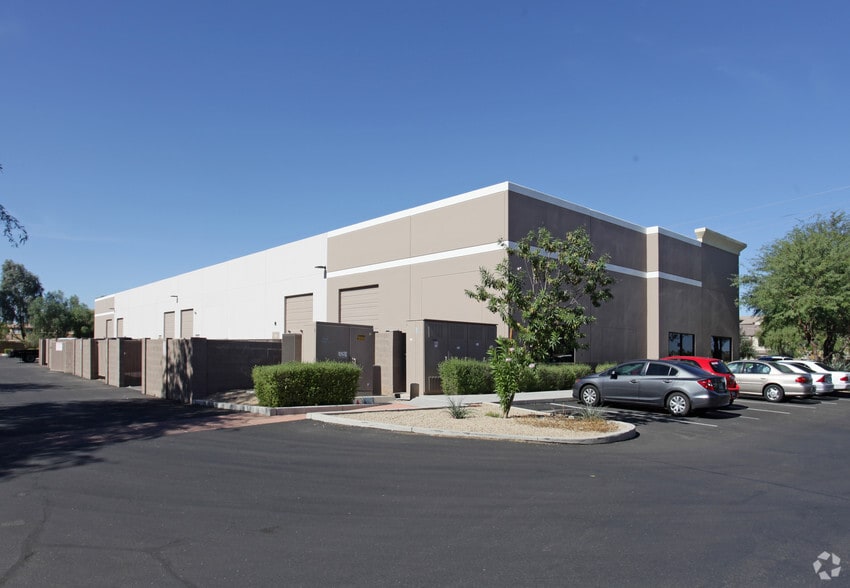 More Photos Of 2221 W Pecos Rd, Chandler Warehouse For Lease
