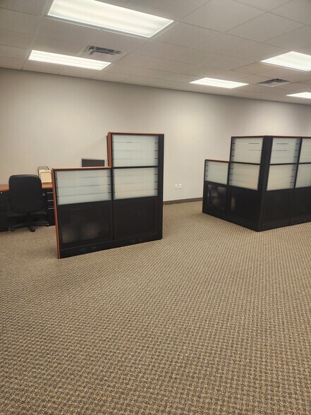 More Photos Of 1801-1867 Banks Rd, Margate Office For Lease