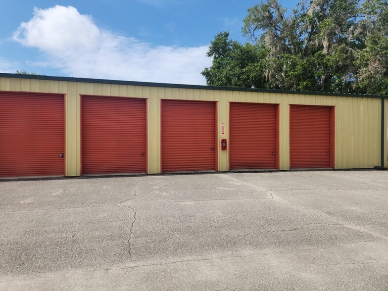 More Photos Of 14709 NW 129th Ter, Alachua Self Storage For Sale