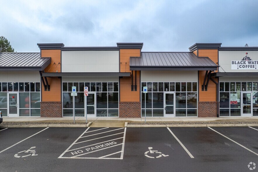 Primary Photo Of 30860 NW Pacific St, North Plains Storefront For Lease