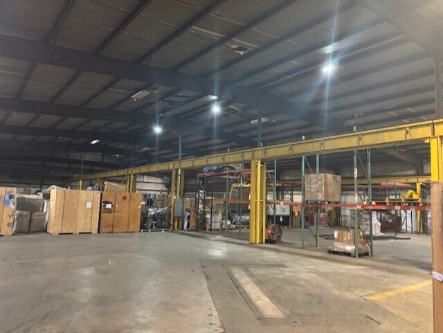 More Photos Of 802 41st St N, Birmingham Warehouse For Sale