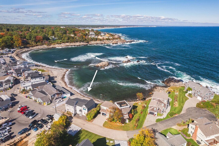 More Photos Of 3 Harbor Lane, Ogunquit Apartments For Sale