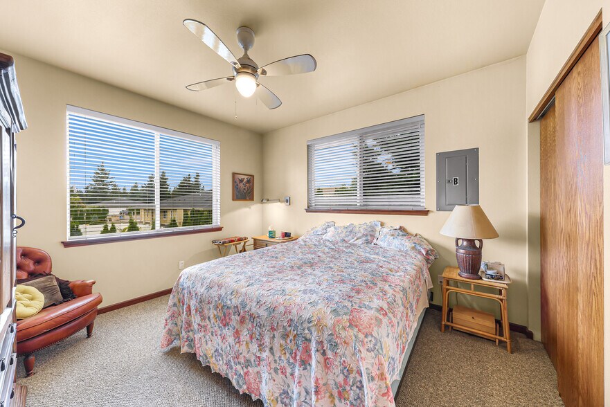 More Photos Of 918 Citadel Dr, Everson Multifamily For Sale