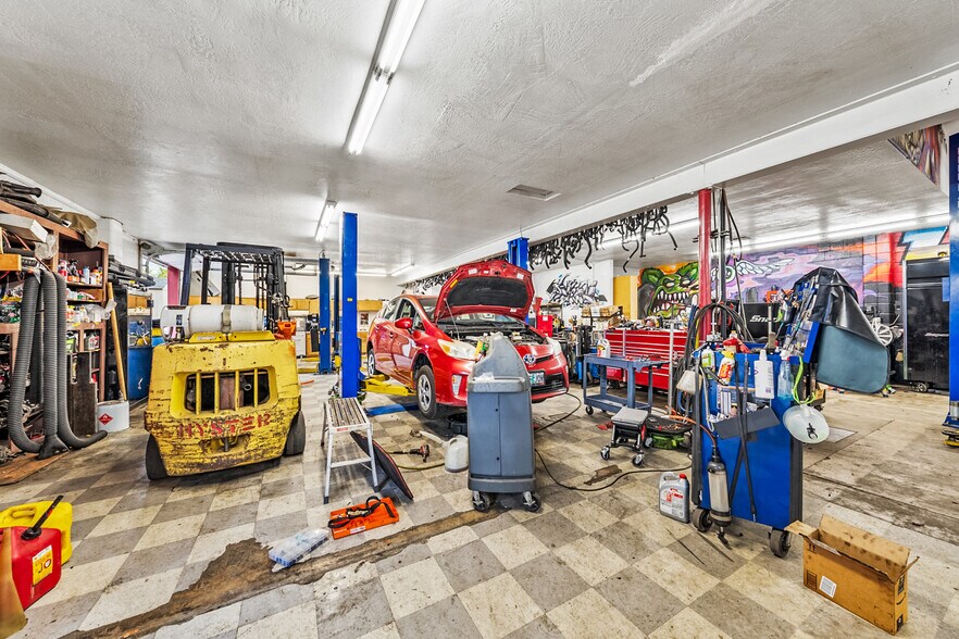 More Photos Of 125 N Holly St, Medford Auto Repair For Sale
