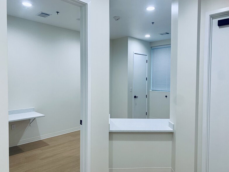 More Photos Of 1400 N Coit Rd, McKinney Medical For Lease