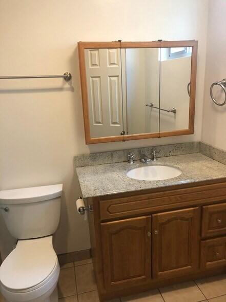 More Photos Of 588 E Mel Ave, Palm Springs Apartments For Sale