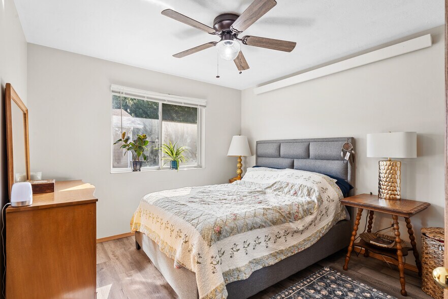 More Photos Of 1026 Cornell St, Vermillion Apartments For Sale