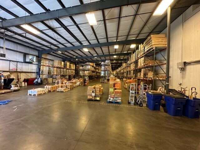 More Photos Of 280 Moore Ln, Collierville Warehouse For Lease