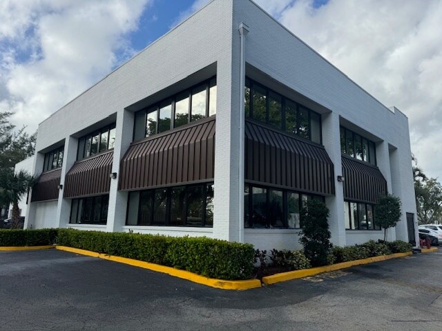 More Photos Of 1280 N Congress Ave, West Palm Beach Office For Lease