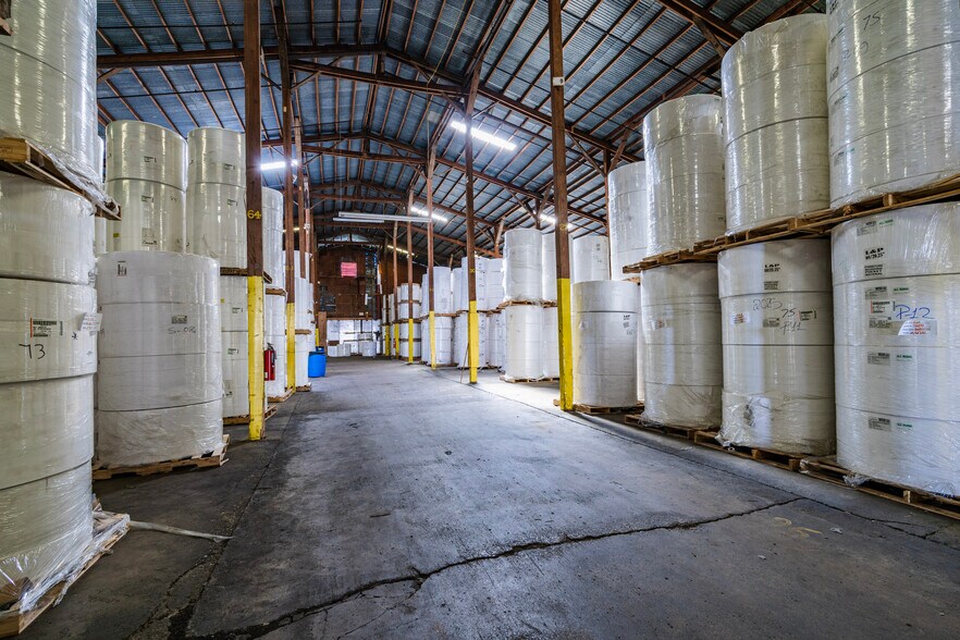 More Photos Of 401 Hardy Ave, Corsicana Warehouse For Lease