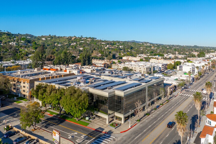 More Photos Of 14140-14144 Ventura Blvd, Sherman Oaks Loft Creative Space For Lease