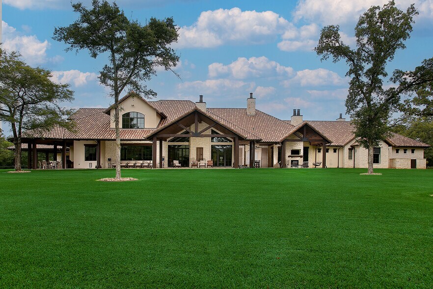 More Photos Of 40693 Center Hill Road rd, Hempstead Specialty For Sale