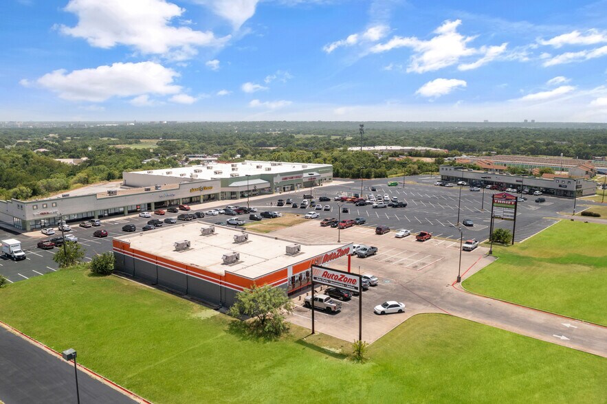 More Photos Of 1900-1978 Ephriham Ave, Fort Worth Unknown For Lease