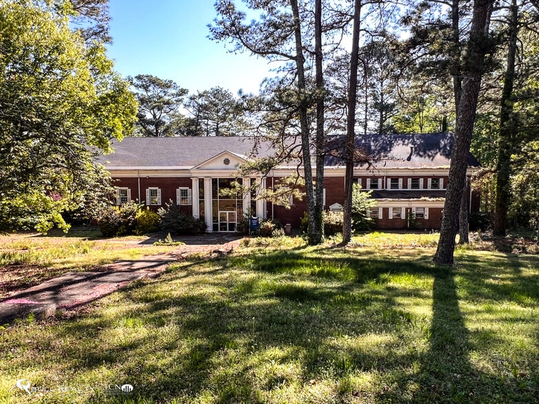 More Photos Of 2605 Ben Hill Rd, East Point Land For Sale