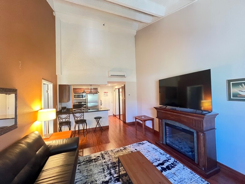 More Photos Of 560 Silverthorne Ln, Silverthorne Hotel For Sale