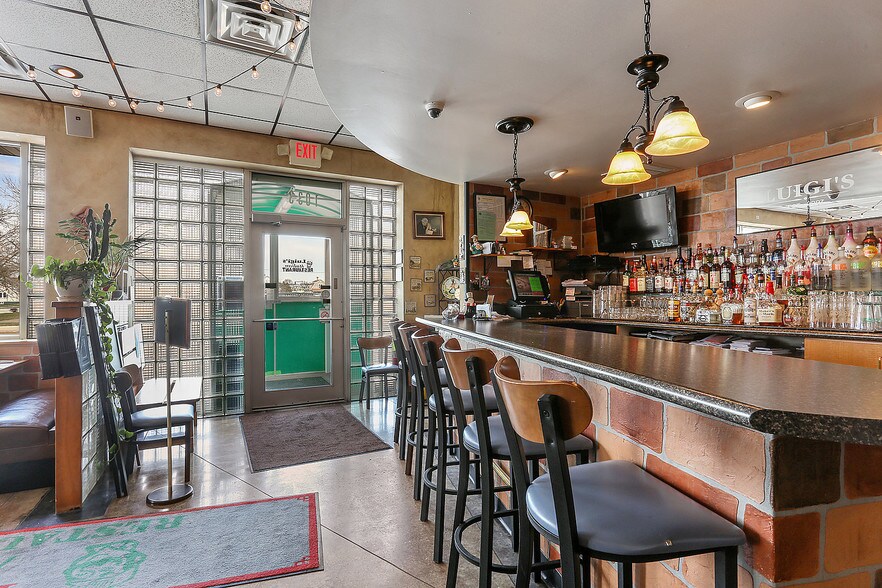 More Photos Of 1033 22nd St, Two Rivers Restaurant For Sale