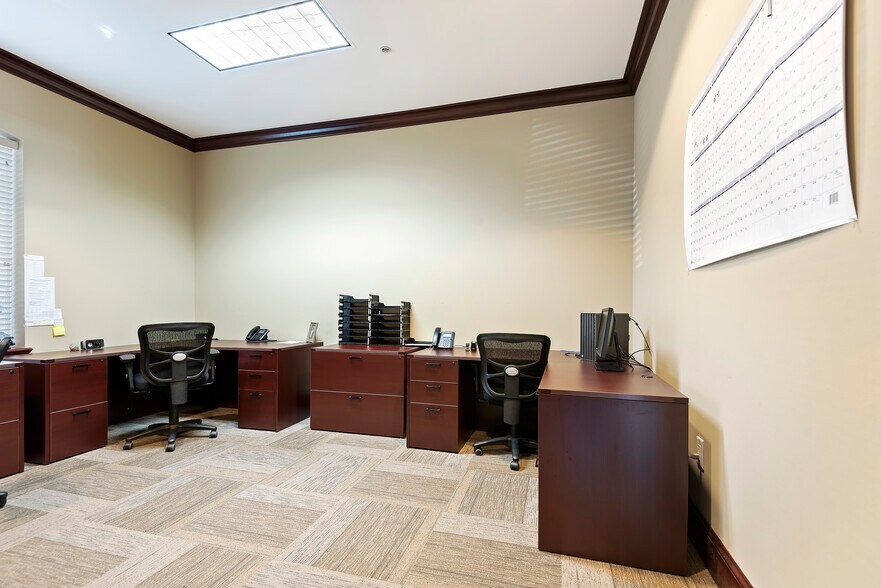 More Photos Of 1680 The Greens Way, Jacksonville Medical For Sale