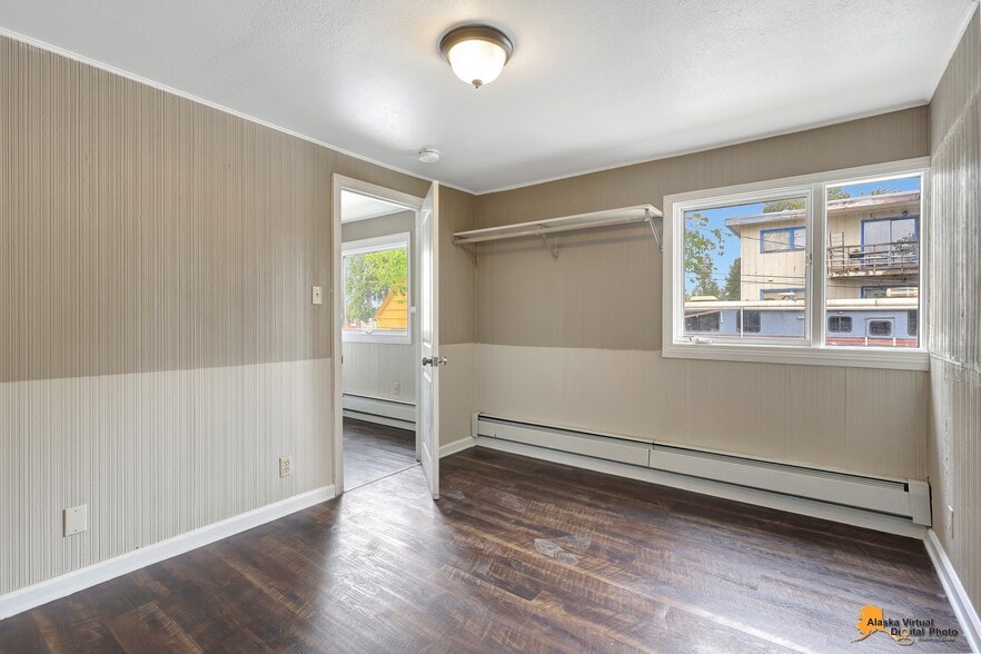 More Photos Of 1335 Hyder St, Anchorage Apartments For Sale