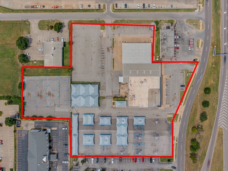 More Photos Of 1030 W I 240 Service Rd, Oklahoma City Auto Dealership For Sale